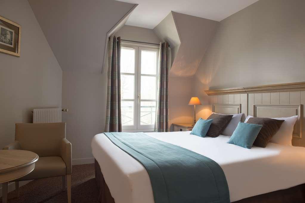 Hotel Ogaux Vieux Remparts Provins Camera foto