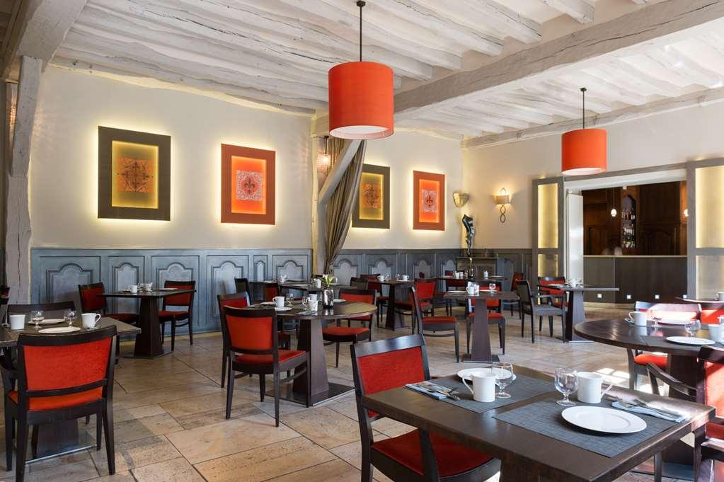 Hotel Ogaux Vieux Remparts Provins Amenities foto