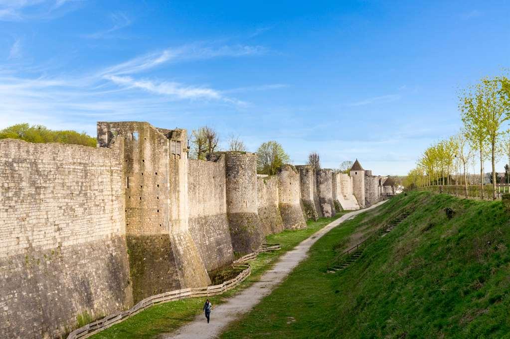 Hotel Ogaux Vieux Remparts Provins Esterno foto